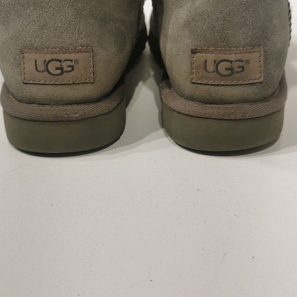 UGG boots - Picture 6 of 7